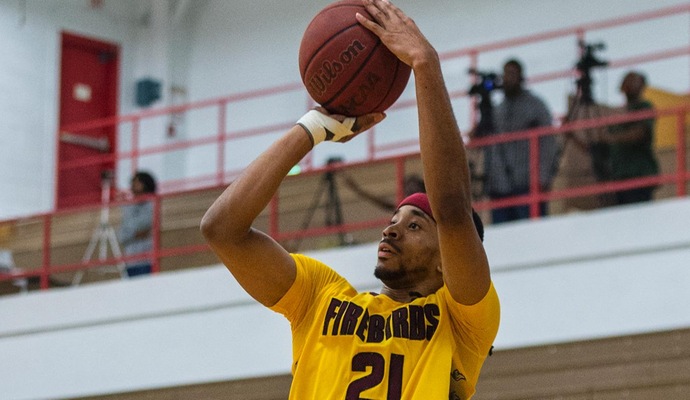 Reggie Sidbury had five three-pointers and finished with 17 points.