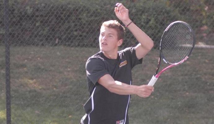 Baguelin earned victories at No. 1 doubles and No. 5 singles.