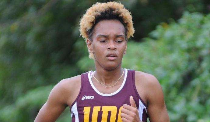 Senior Simone Grant ran a team and season best 23:00.30.